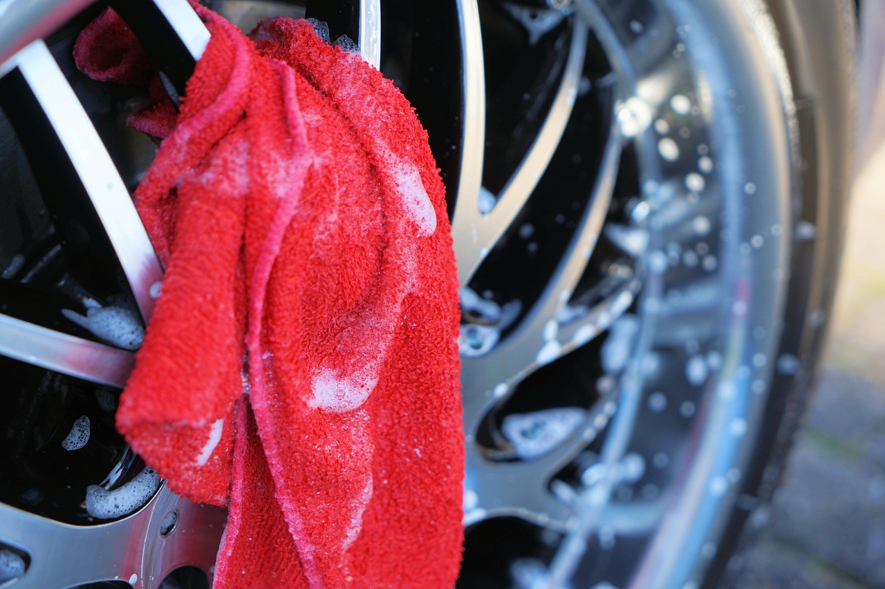 cleaning, automobile, rim, nature, clean, to wash, service, water, car care, vehicle, to clean, car wallpapers, sponge, tire service, car